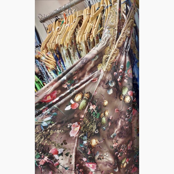 Special Manish Vaid Listing for Joann NEW PRINTS - Picture 12 of 14